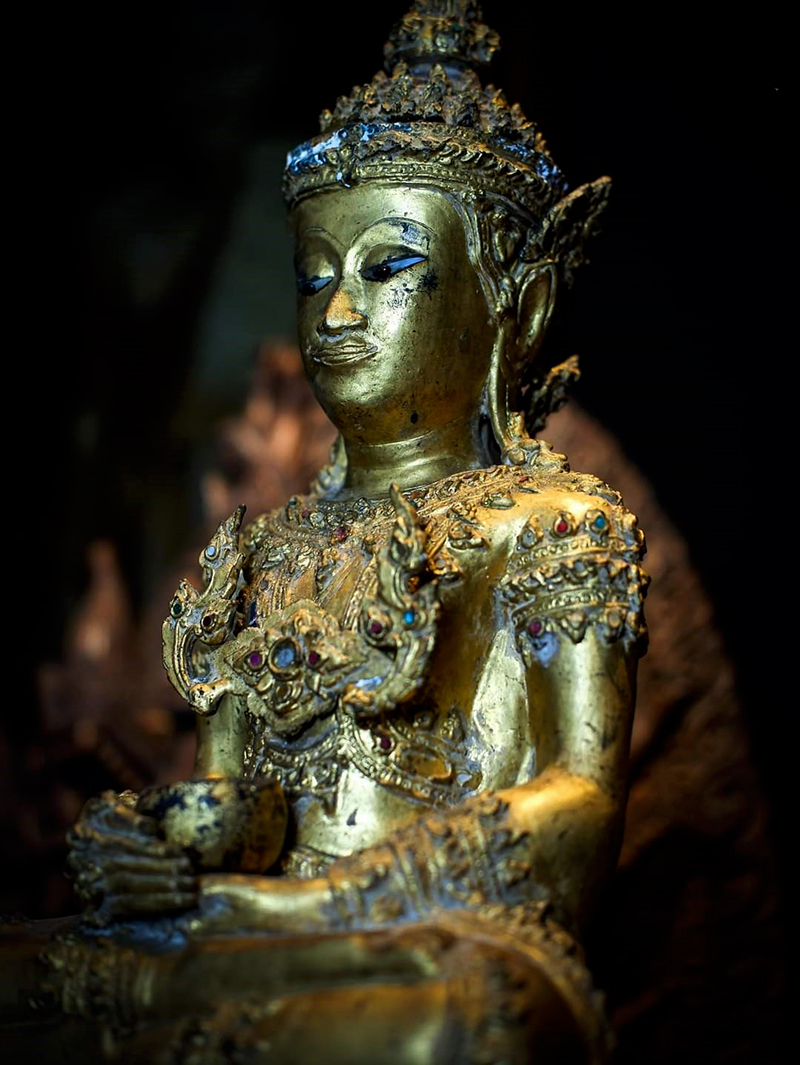 #rattanakosinbuddha #thaibuddha #buddha #buddhastatue #antiquebuddhas #antiquebuddha